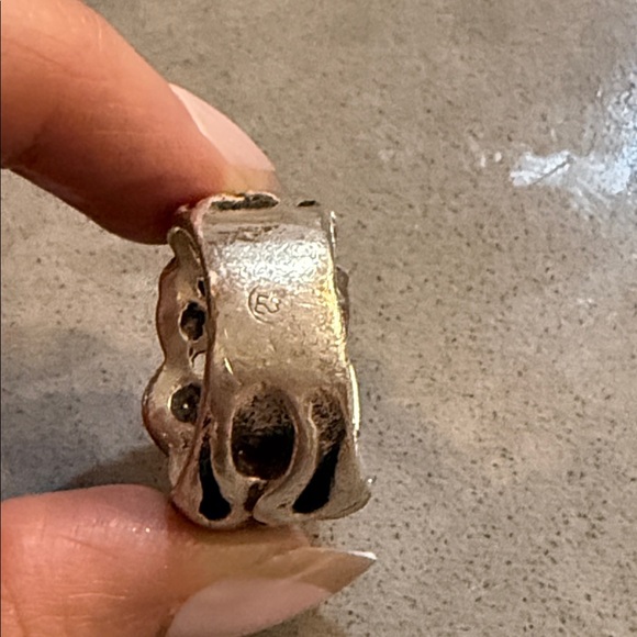 Travis Walker double cross Silver Skull Ring with sapphire  Accents - Picture 8 of 11